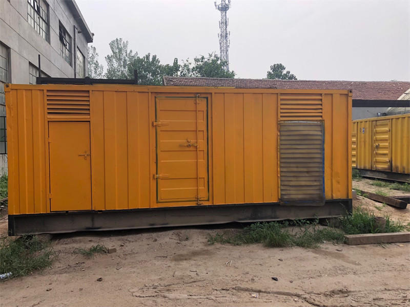 锦屏柴油发电机如何判断新机油是否已经完全充满机油滤清器？