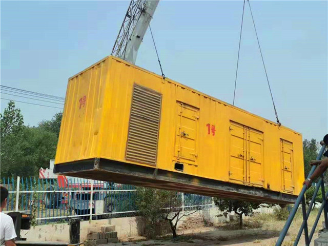 锦屏300KW柴油发电机组油耗是多少？