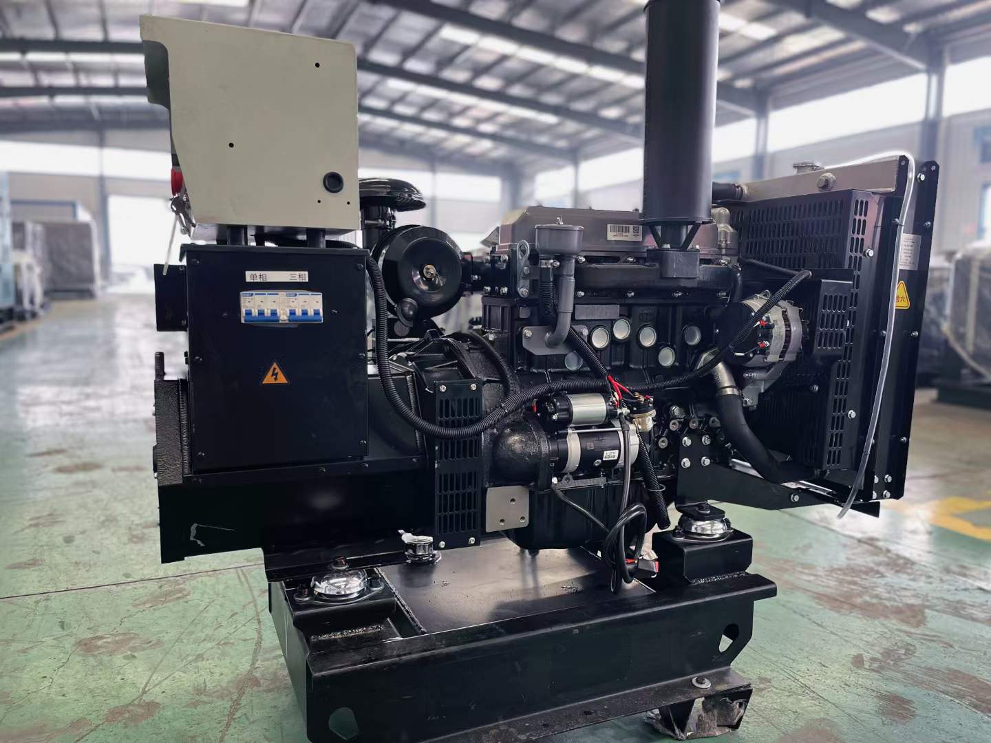 锦屏如何降低电感性负载对发电机的影响？