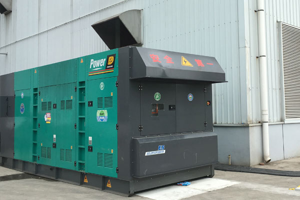 锦屏燃油滤清器的更换流程是怎样的？