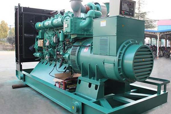 锦屏工厂发电机应急发电中如何优化燃油储备管理？